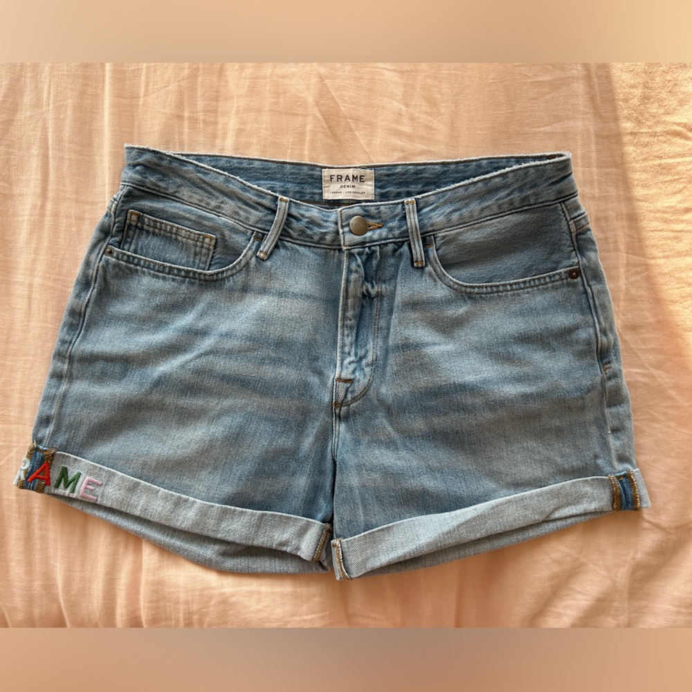 Frame denim mid rise light wash cuffed embroidered shorts 30
